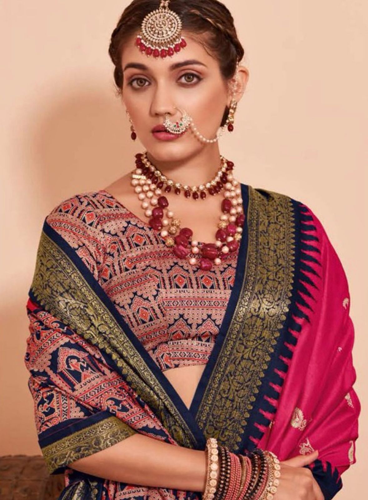 Temple Border Print Ikkad Saree